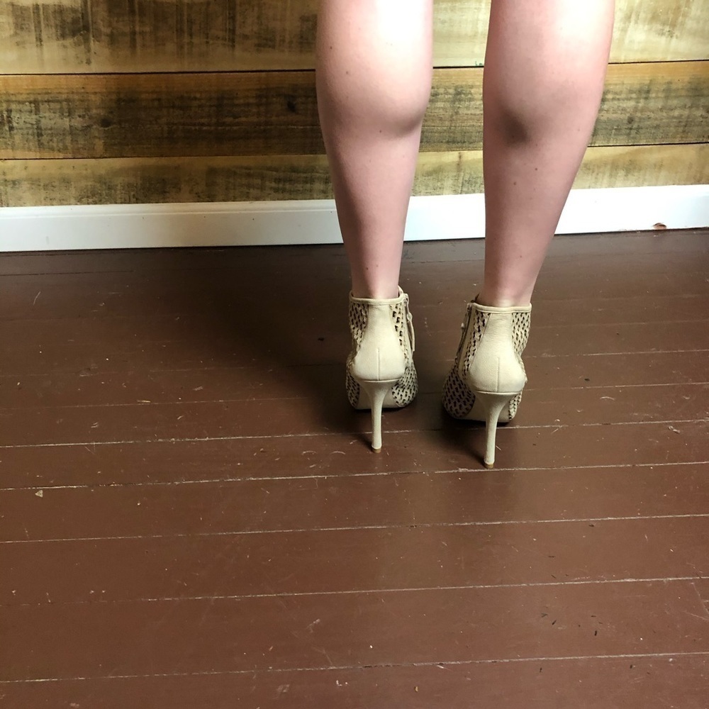Gianni Bini, ankle top dress heels, Worn once - Picture 6 of 10